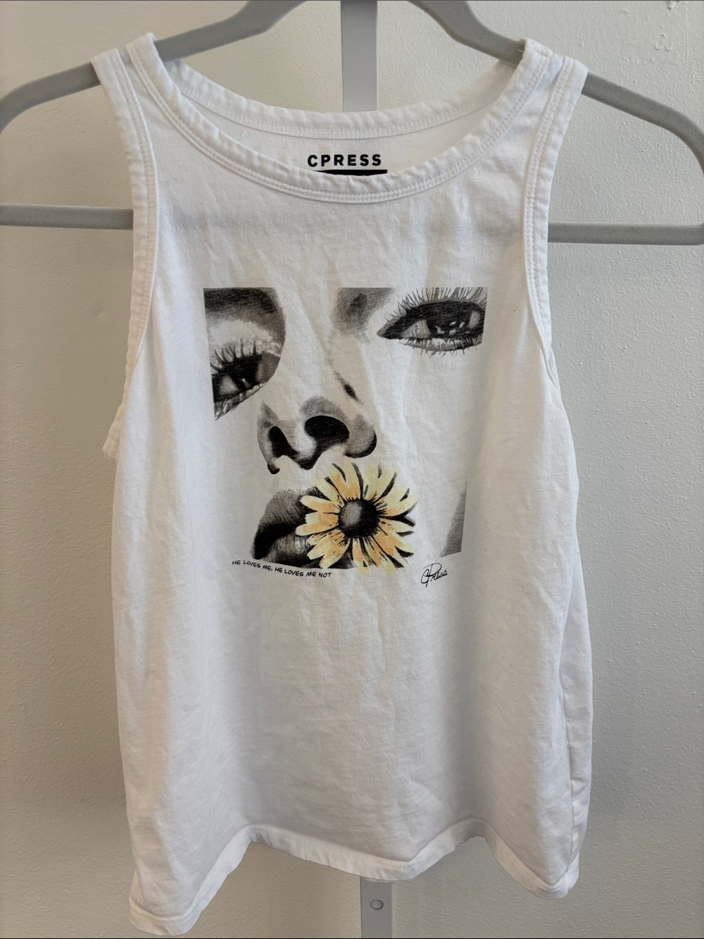 CPress Studio “He Loves Me He Loves Me Not” Brody Tank White Graphic Top LARGE - Picture 2 of 8